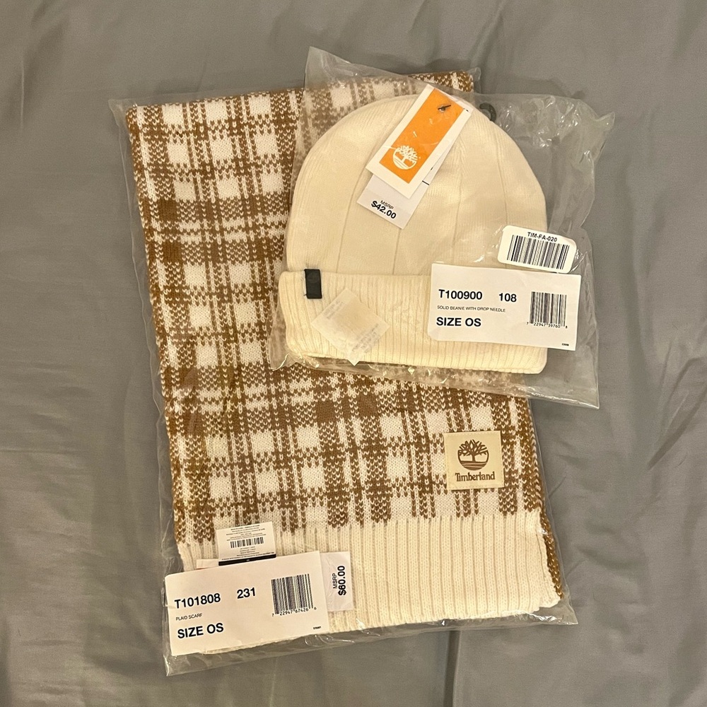 Timberland beanie and scarf